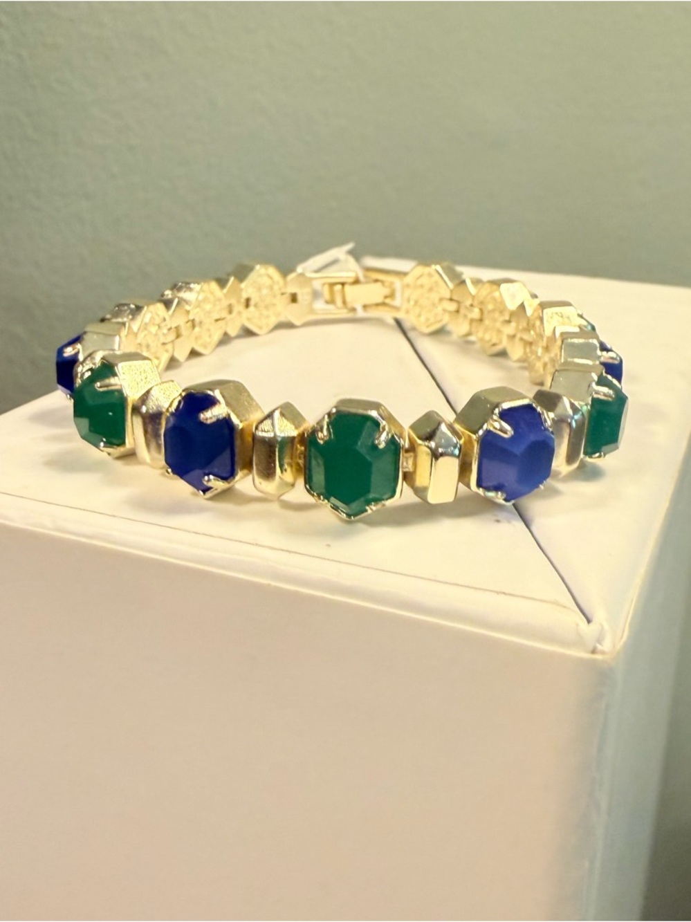 NWT Rare Kendra Scott Gold Bracelet with Blue and Green Stones - Picture 4 of 7